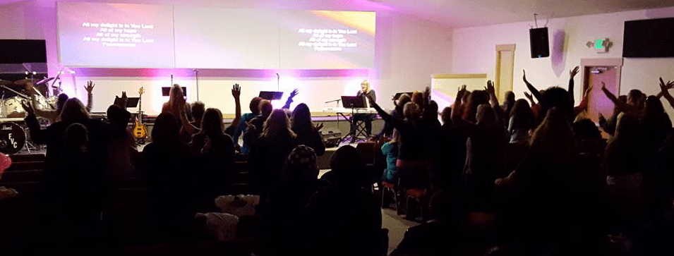 I Am Strong Worship